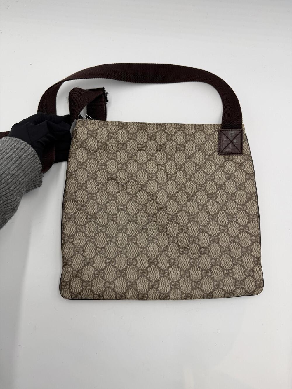 Gucci GG Supreme Shoulder